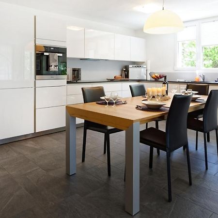 Aventura Apartamento Grächen Exterior foto